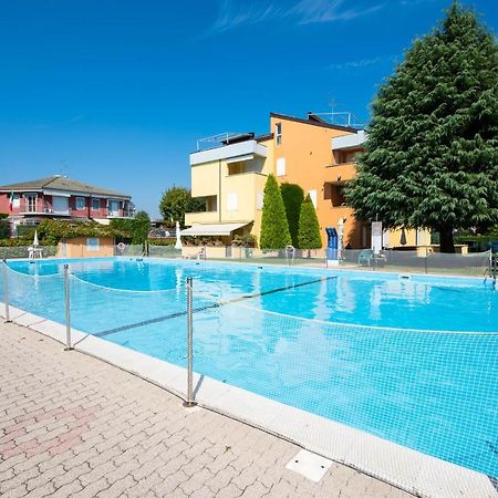 Appartamento Garden Ville Sirmione Exteriör bild