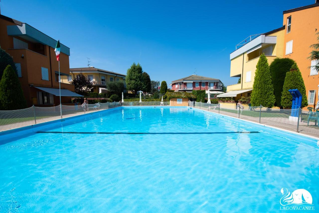 Appartamento Garden Ville Sirmione Exteriör bild